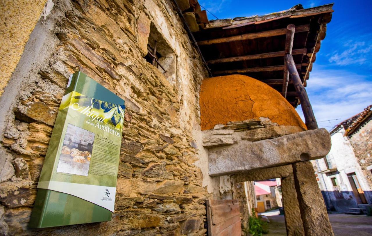 El Hogar Del Herrero Ahigal de los Aceiteros Kültér fotó